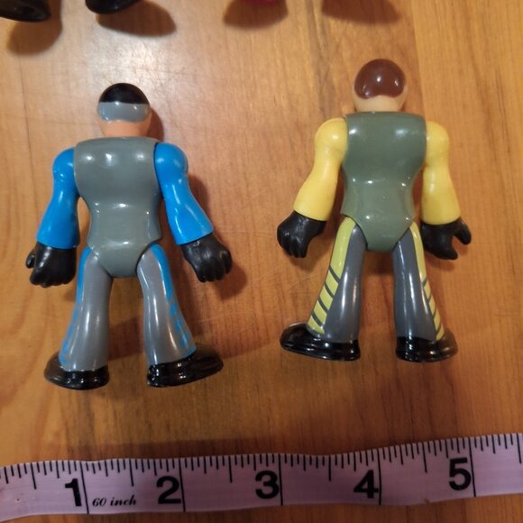 Imaginext Dino Riders 4 Figures 3" Lot Jurassic Dinosaur Blue Yellow Red - Picture 3 of 11